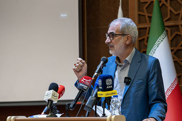 نگاه شهید رئیسی به آموزش و پرورش به‌عنوان یک نهاد برای کادرسازی کشور بود